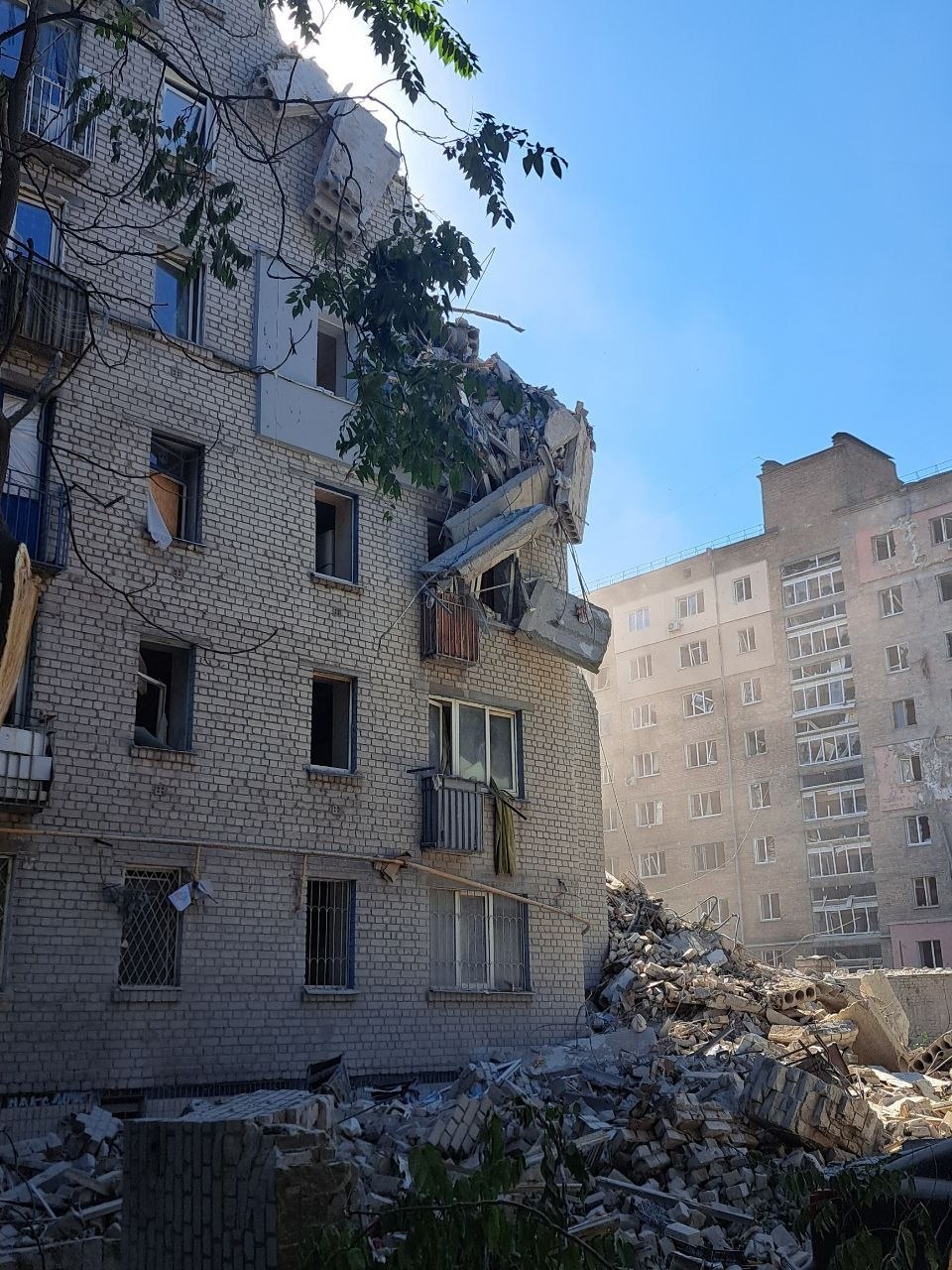Підтримка постраждалих після масованого обстрілу Києва
